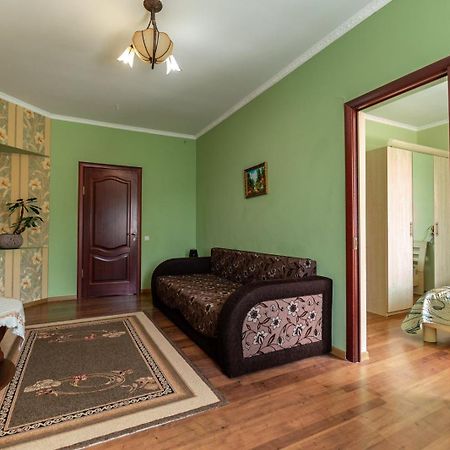 Вілла Мозола Skhidnytsia Exteriör bild