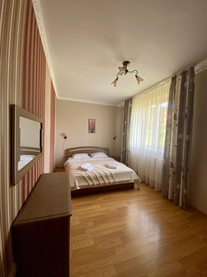Вілла Мозола Skhidnytsia Exteriör bild