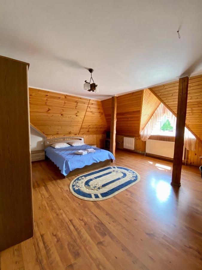 Вілла Мозола Skhidnytsia Exteriör bild
